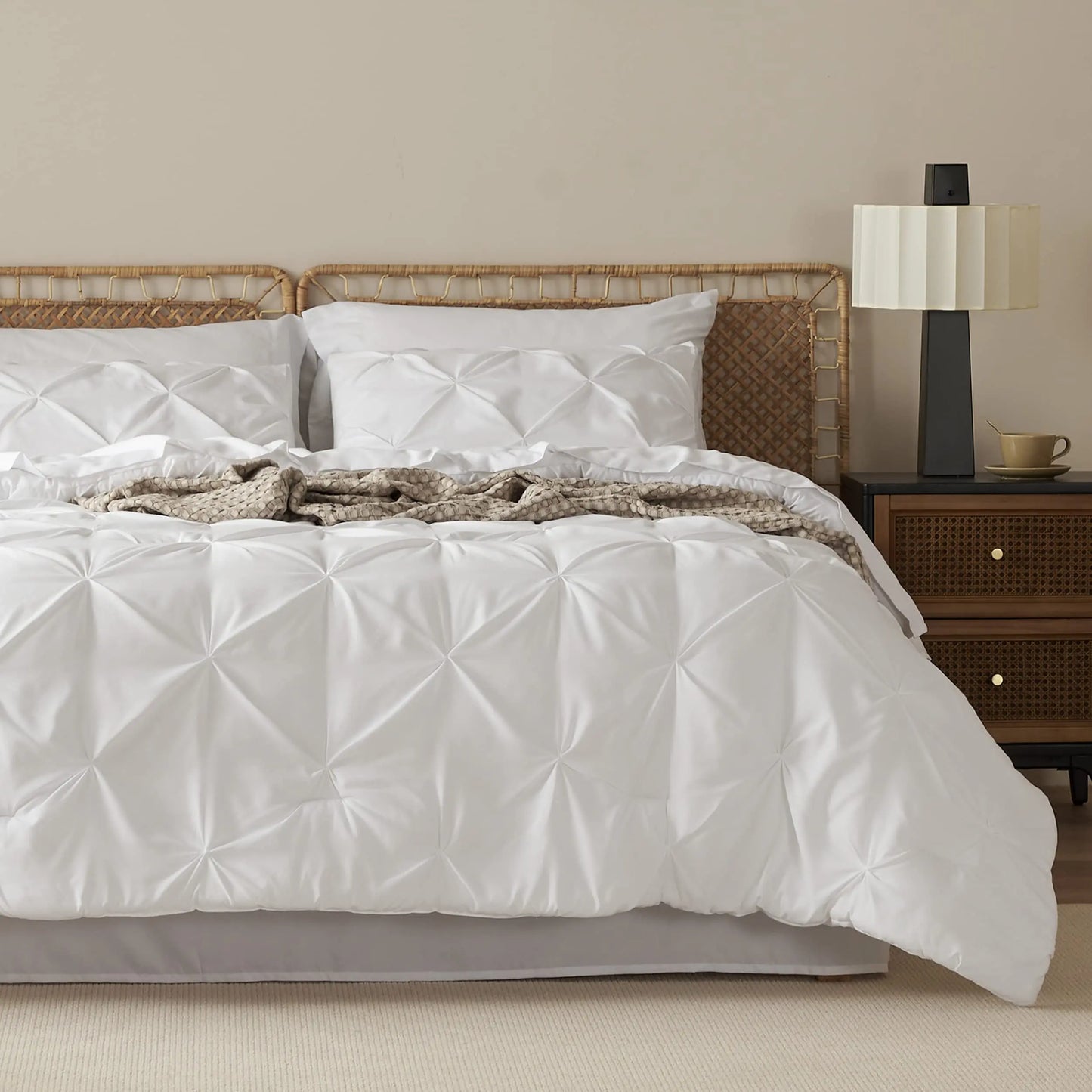 7PCS King Size Pintuck Comforter Set | Bedsure Cloud Soft Hotel Quality All Season Bedding